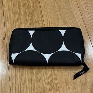 Thirty One Coupon Clutch - Big Dots